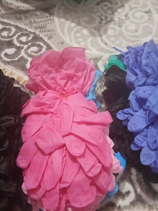 Продам нетриловые перчатки.