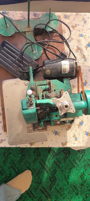 Averlog tikuv mashinasi