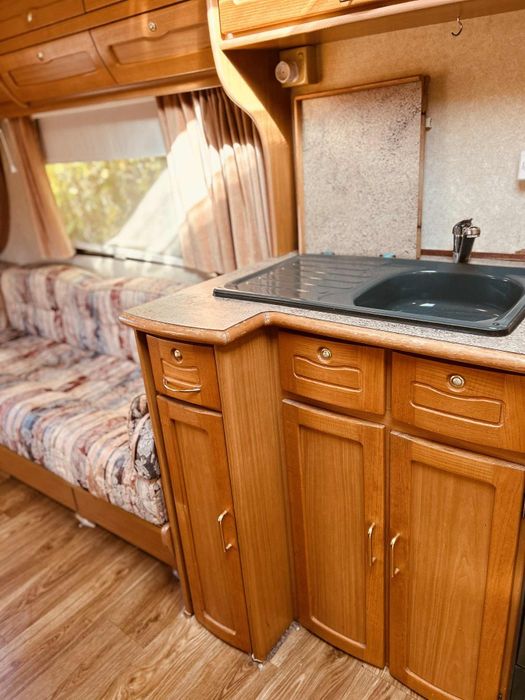 Каравана Elddis Hurricane GTX