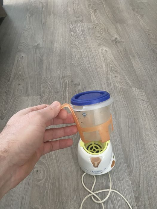 Fierbator pentru biberoane sau mancare de bebelusi