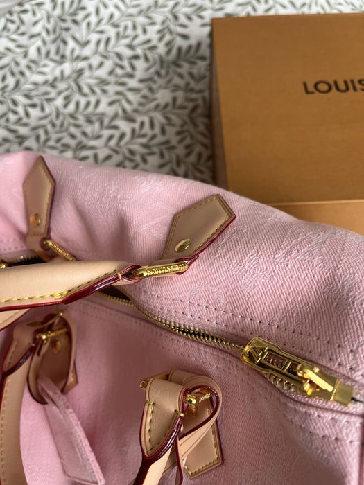 Розова чанта Louis Vuitton