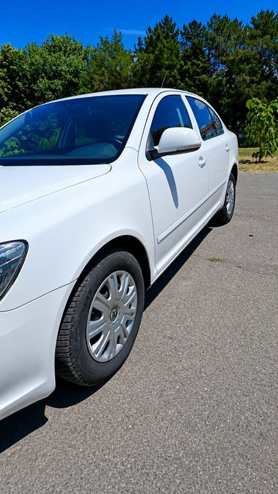 SKODA Octavia 2010 — imagine 2