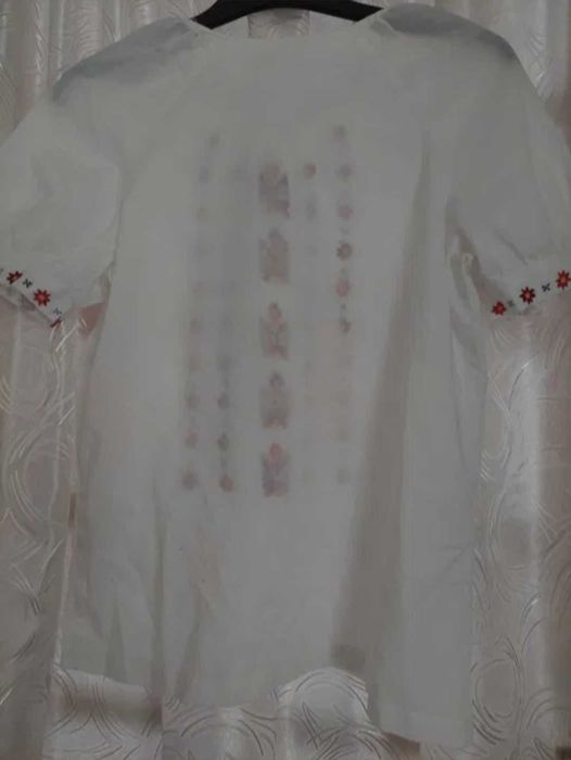 Ie dama cusuta manual marimea L