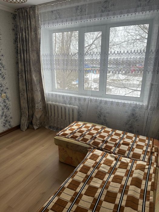 Продам 4 комнатную квартиру