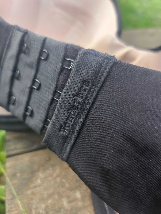 Wonderbra сутиен 75I без презрамки голям размер