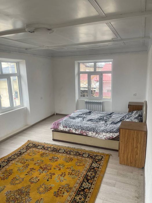 Сдам дом на железнодорожный  колледж 4 комнаты с новым ремонтом