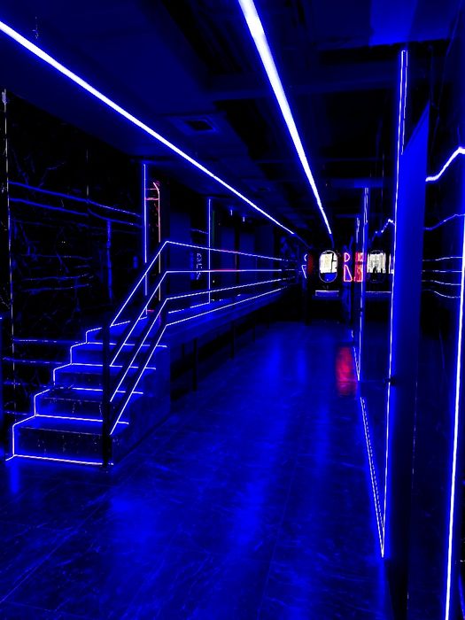 Неоновые вывески