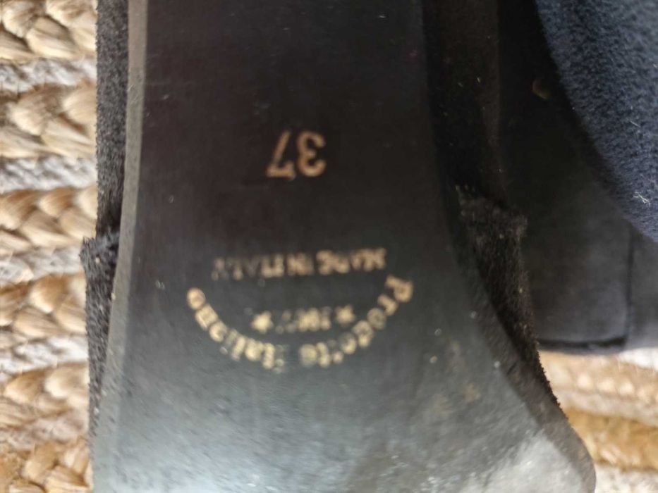 дамски ботуши от естествен черен велур