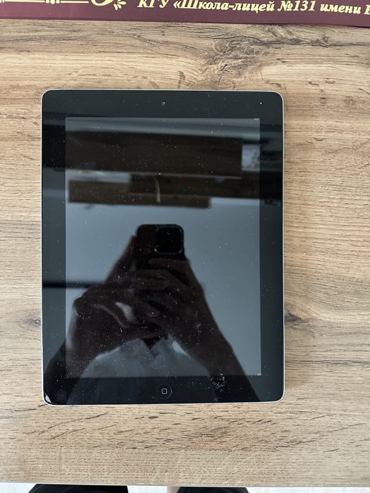 Продам ipad4 в рабочем состоянии