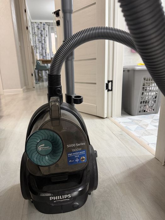 Пылесос Philips 5000 Series, 1900 Вт