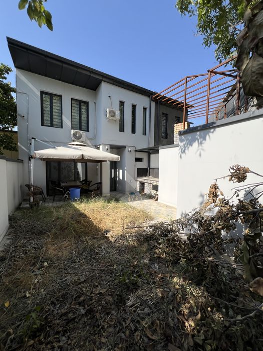 Сдаётся 5 комнатный Хай Тек Дом! 5 room High Tech House for rent! Real