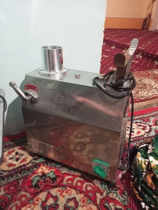 Кассобхона учун зарур нарсала сотилади