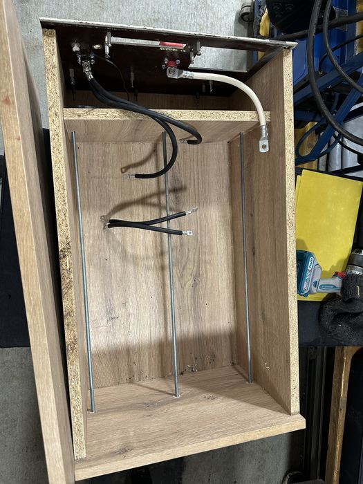 Кутия за lifepo4