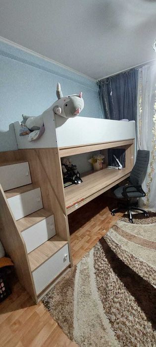 Продам кровать-чердак.