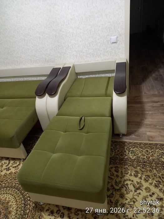 Диван с расклпдным креслом