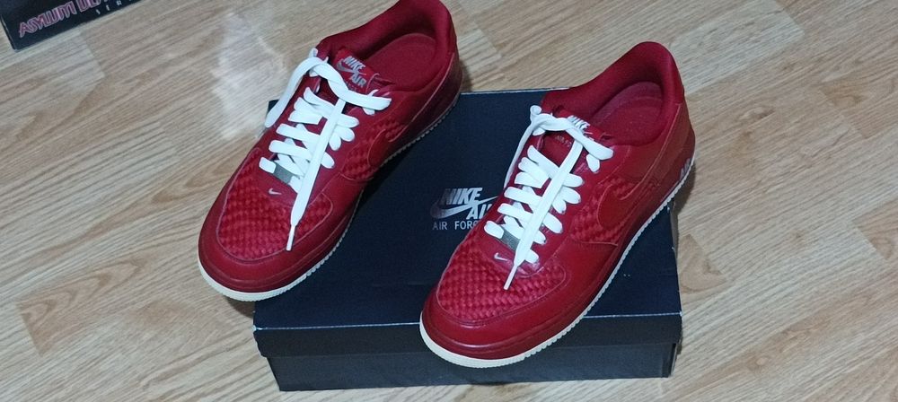 Nike Air Force 1 Low 07 LV8 Woven Gym Red