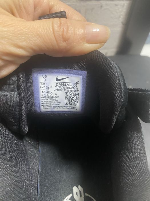 Маратонки    Найк