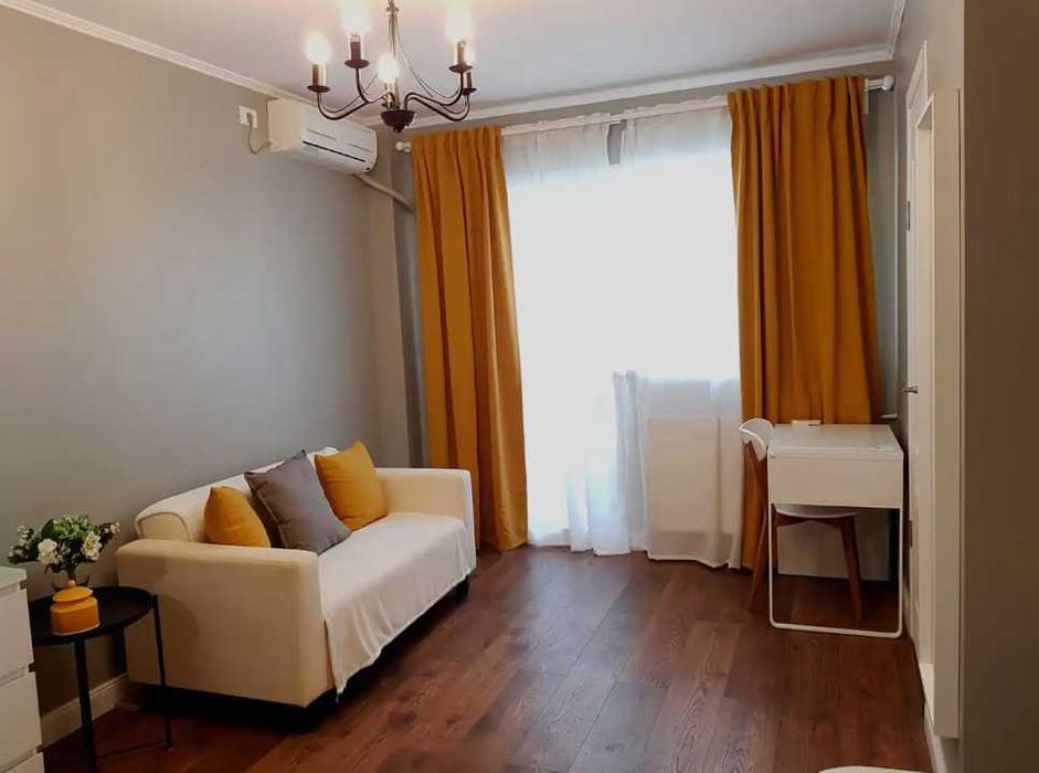 Дава се под наем Двустаен апартамент в Пловдив, Кършияка - 55 кв.м за 275.4 € - Снимка #1