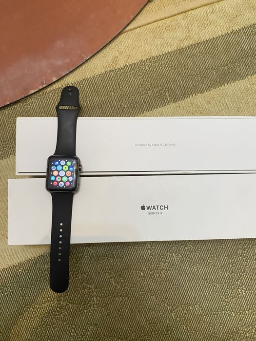 Продается apple watch 3 42mm