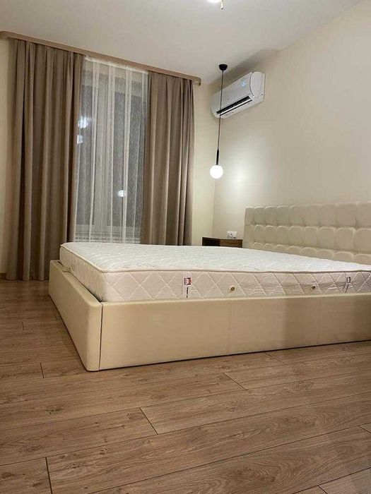 Дава се под наем Двустаен апартамент в София, Център - 65 кв.м за 765 € - Снимка #4