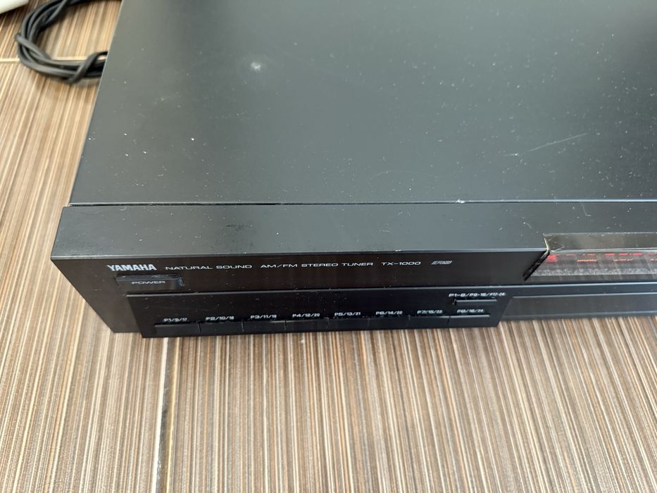 Yamaha TX-1000 Тунер