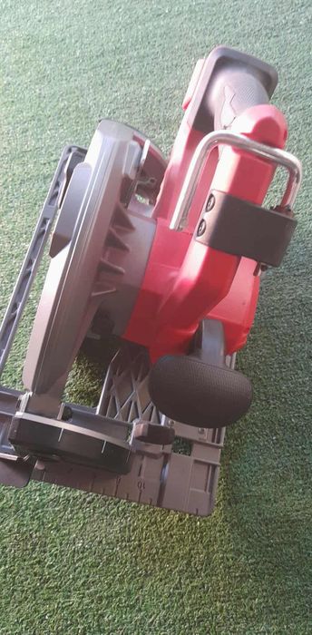 Circular Milwaukee m18