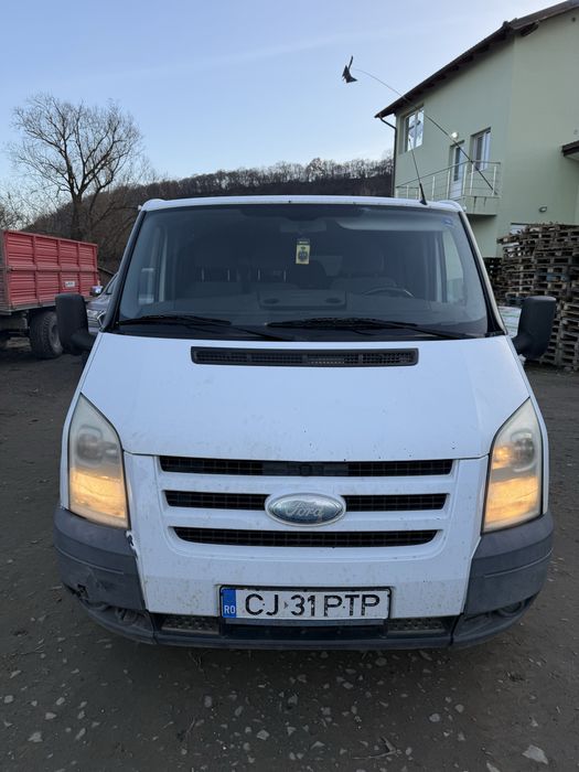 Ford Transit 8+1