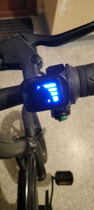 Vând bicicletă electrică