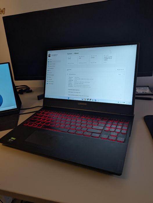 Lenovo Legion Y7000 PG0