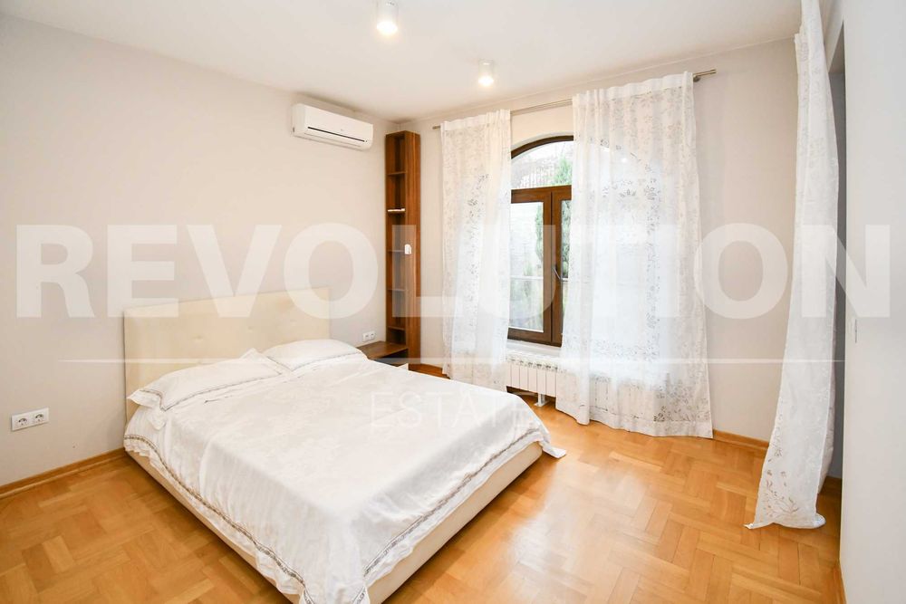 Дава се под наем Къща в София, Център - 318 кв.м за 1700 € - Снимка #8