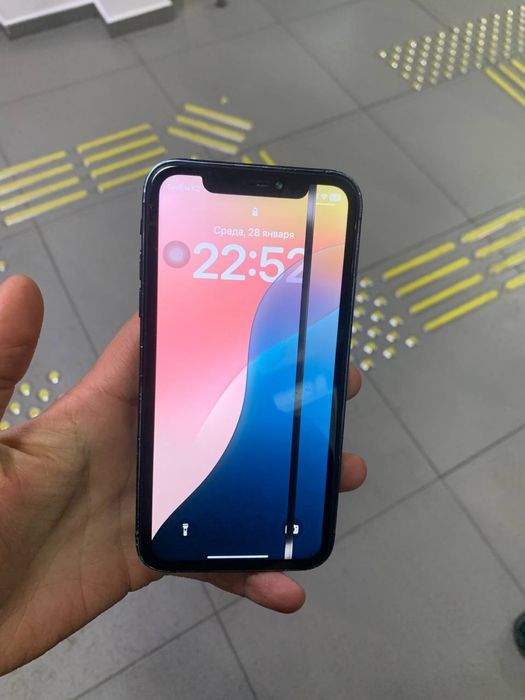 Обменяю айфон хр в корпусе 15 про