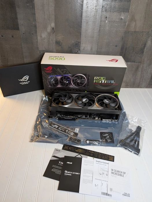 ASUS ROG Astral GeForce RTX 5090 32GB. Доставка от Германия.