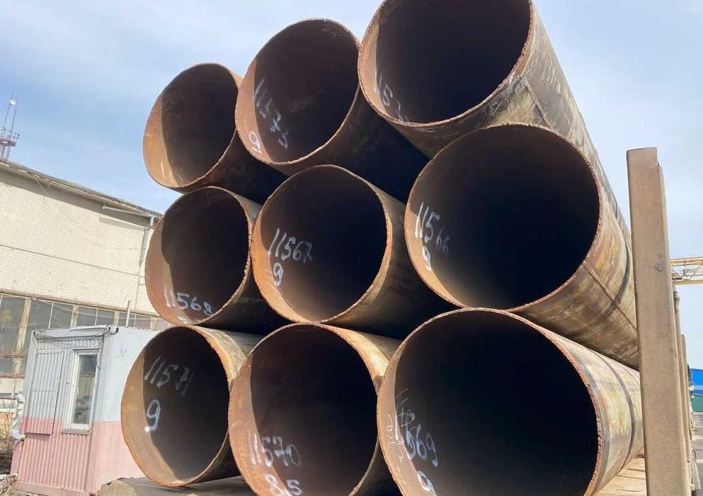 Стальная труба 325 мм Б/у