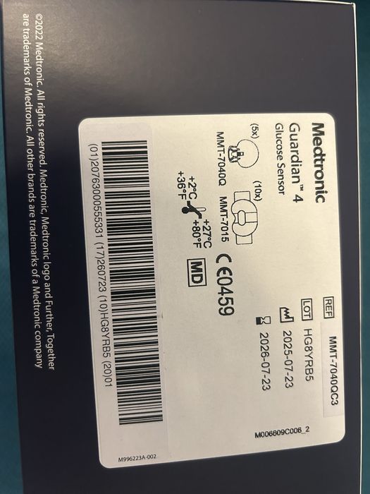 Cutie sigilata de Senzori glicemie Guardian 4 + teste Contour plus