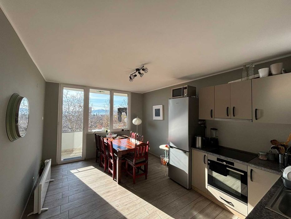 ТРИСТАЕН 100 кв.м., град Карлово