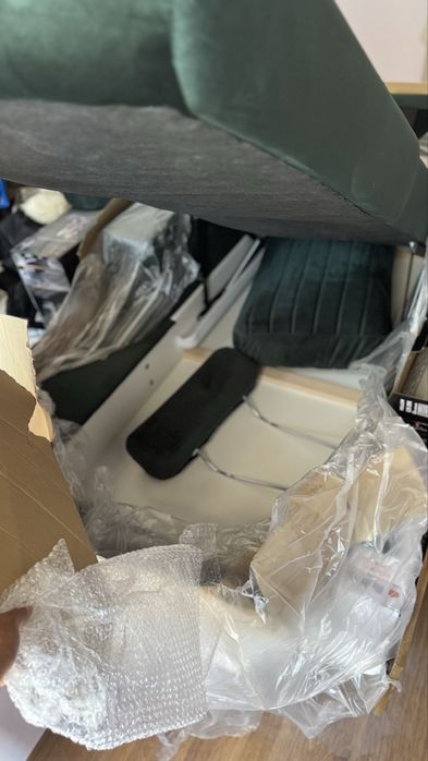 Ъглов диван ЧИСТО НОВ*