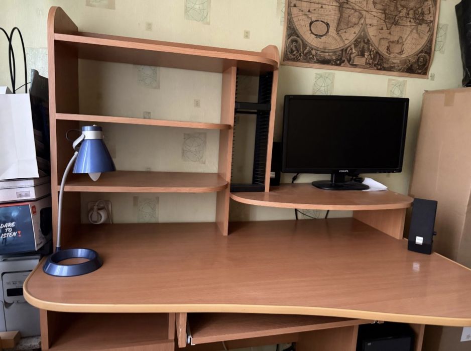 Продаётся стол Алматы