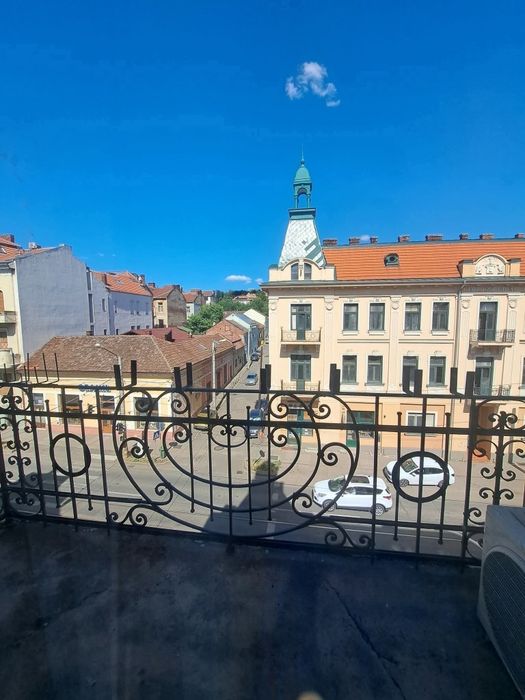 4 camere Republicii de inchiriat