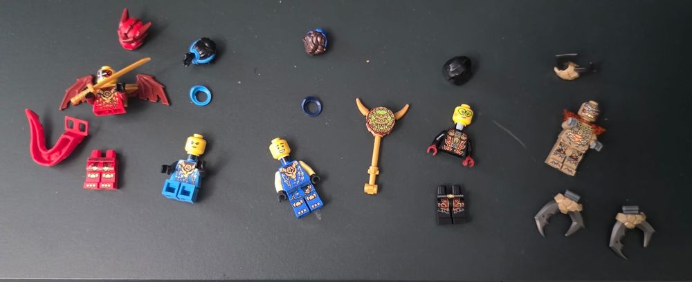 Lego Ninjago 71856 Jay’s transforming mech bike(complet deschis)