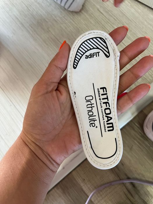 Маратонки Addidas Superstar, номер 23