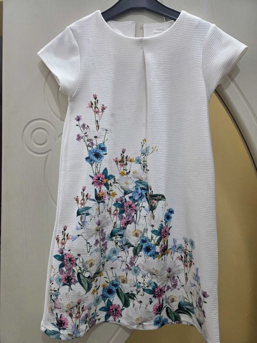 Елегантни детски рокли