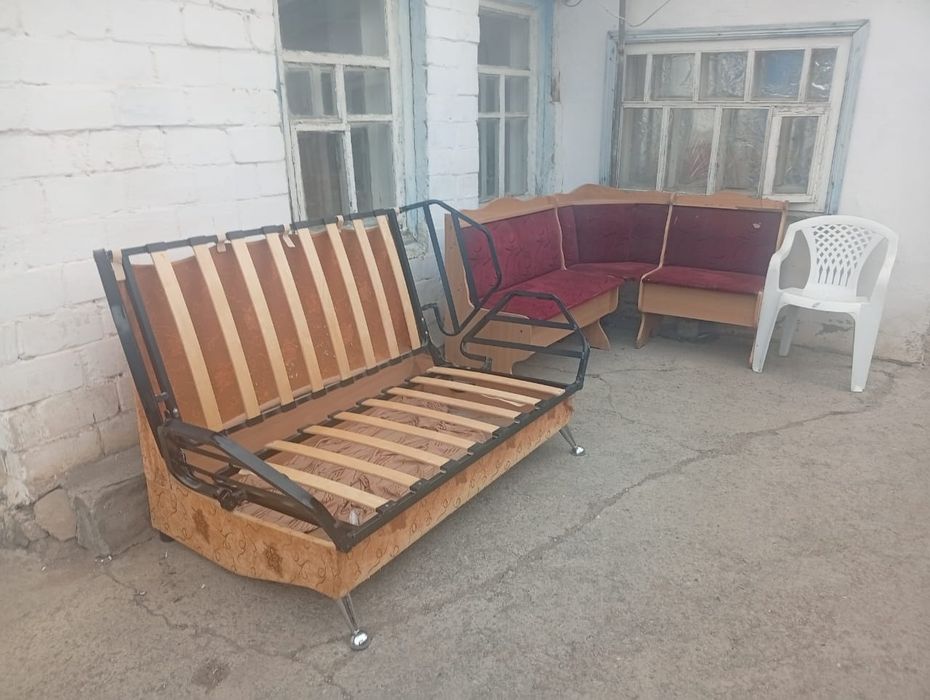 Диван книжка металлический