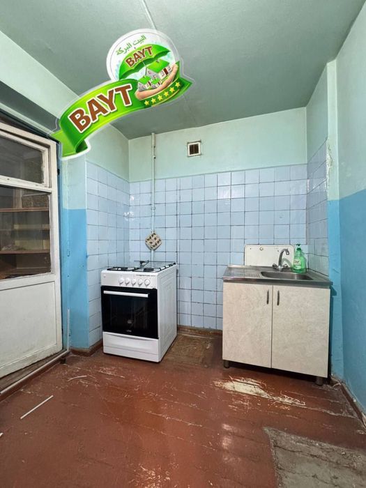 ~Chilonzor 7 mavze, 2/4/5, Balkon 2x6, продаётся квартира