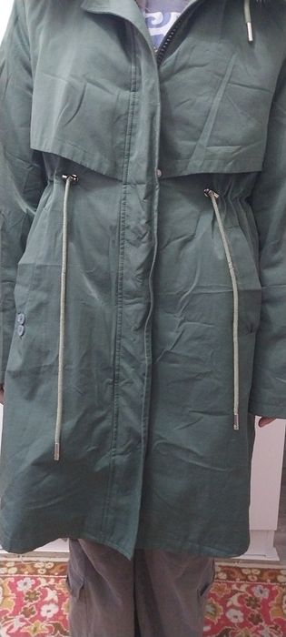 Продам парку в хорошем состоянии.