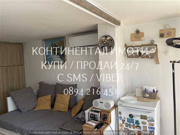 кодл 63179. Двустайно непреходно жилище 58м2. Блокът е ЕПК в центъра.