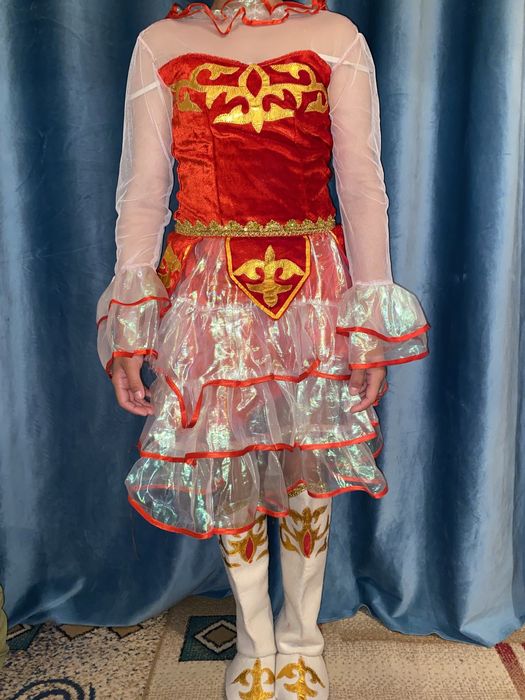 Национальные платье