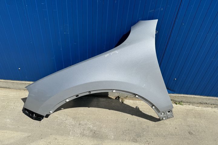 Aripa stanga fata Volkswagen VW Touareg generatia 2 7P [2010 - 2014]