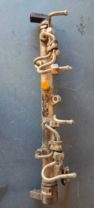 Горивна рейка BMW е46 320d 150кс M47D20