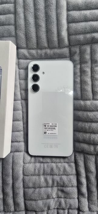 Продам Самсунг А55