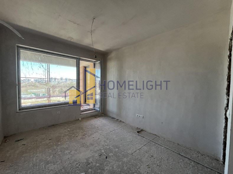 Двустаен апартамент в кв. Малинова Долина